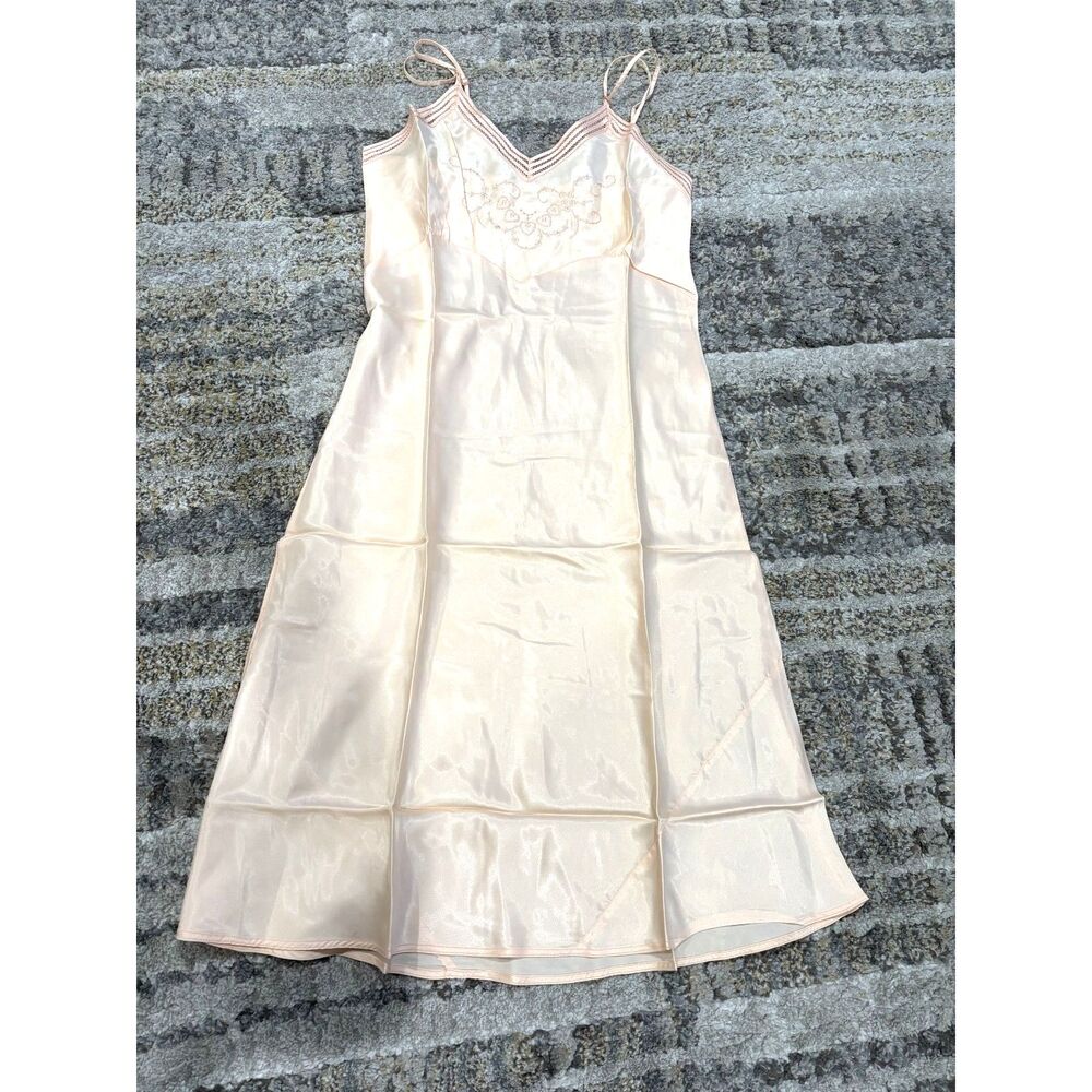 NWOT VTG  50's deadstock rayon v-neck slip dress 34 small